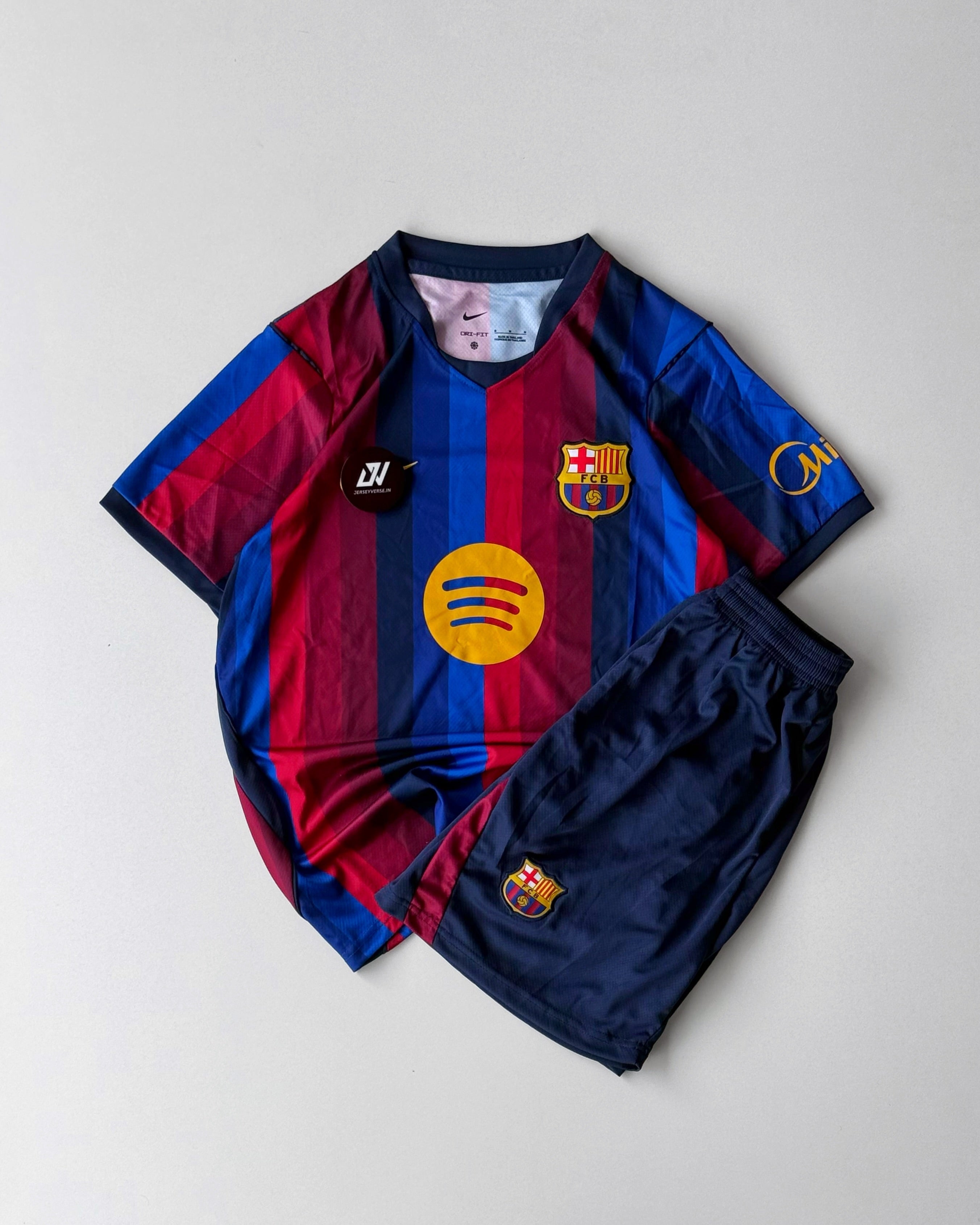 Barca 26/27 Home Kit - Set Quality