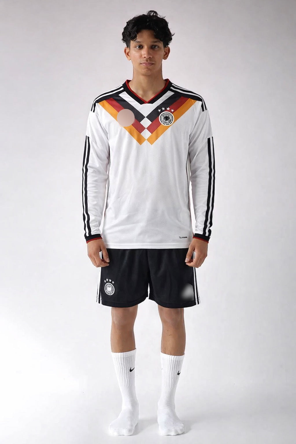 Germany 25/26 Home Full Sleeve - Set Version