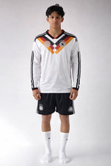 Germany 25/26 Home Full Sleeve - Set Version