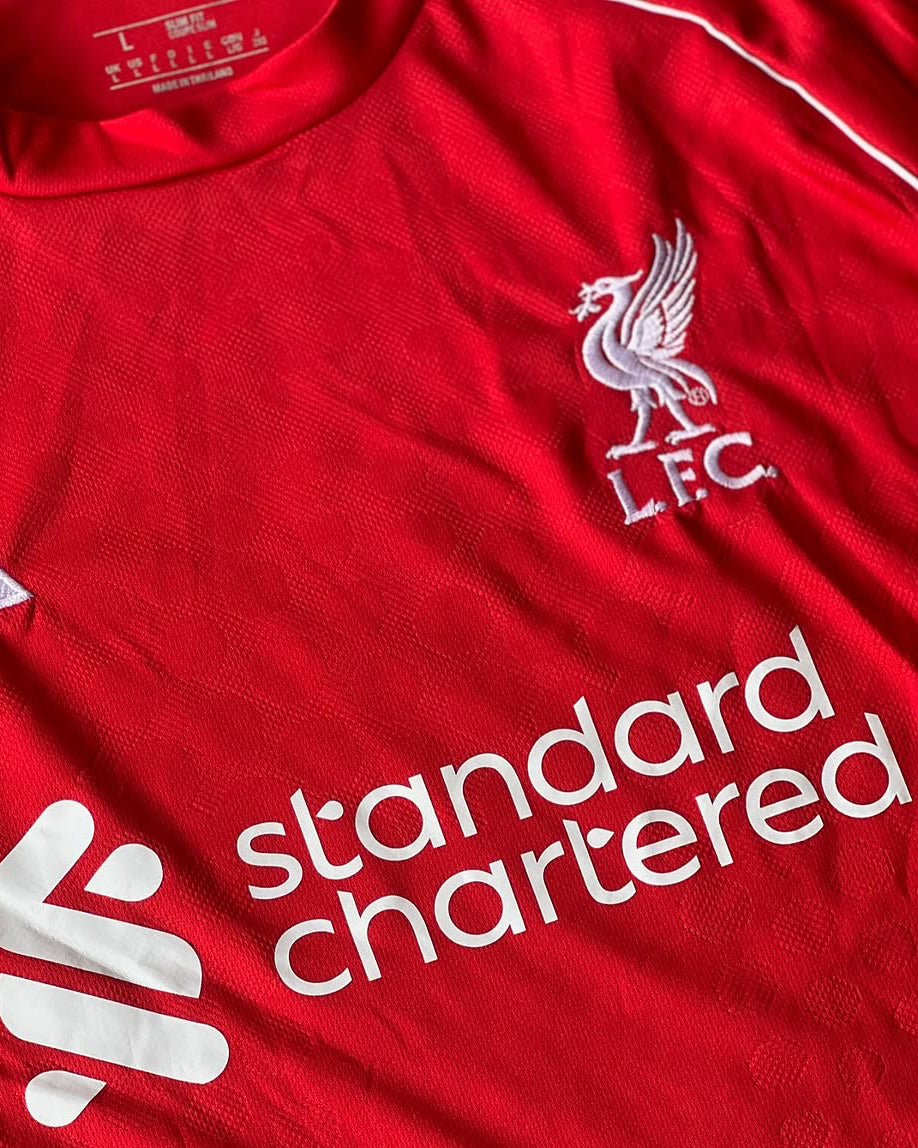 Liverpool 2025-26 Home- Set Version