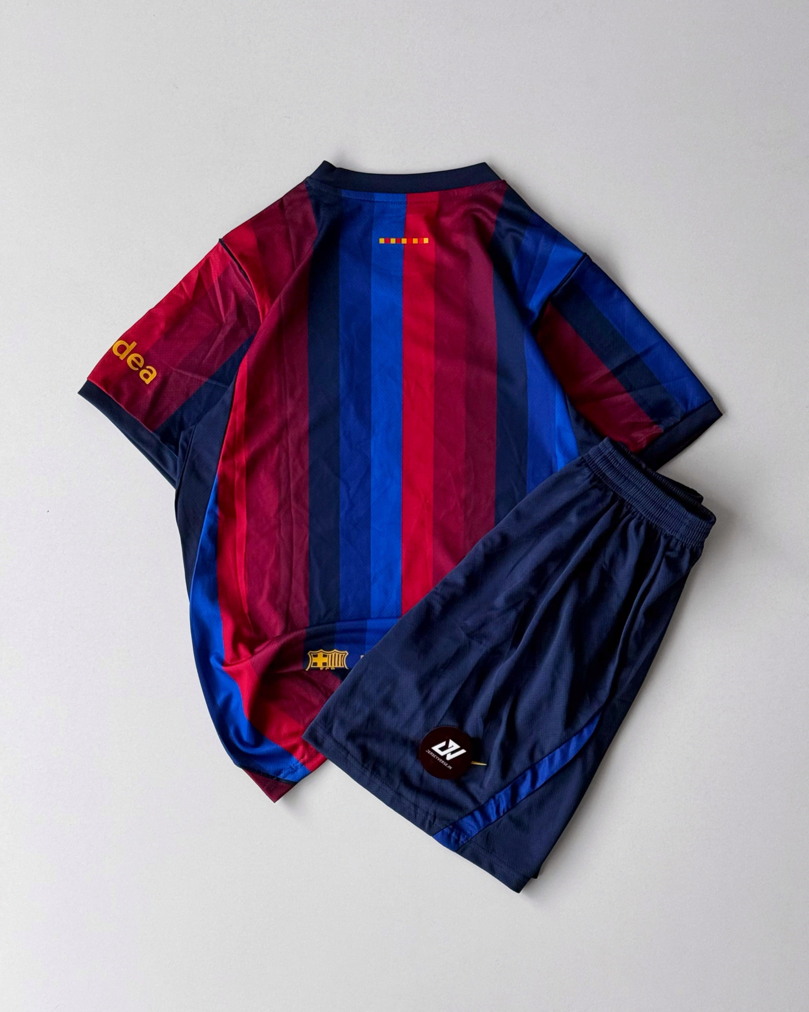 Barca 26/27 Home Kit - Set Quality