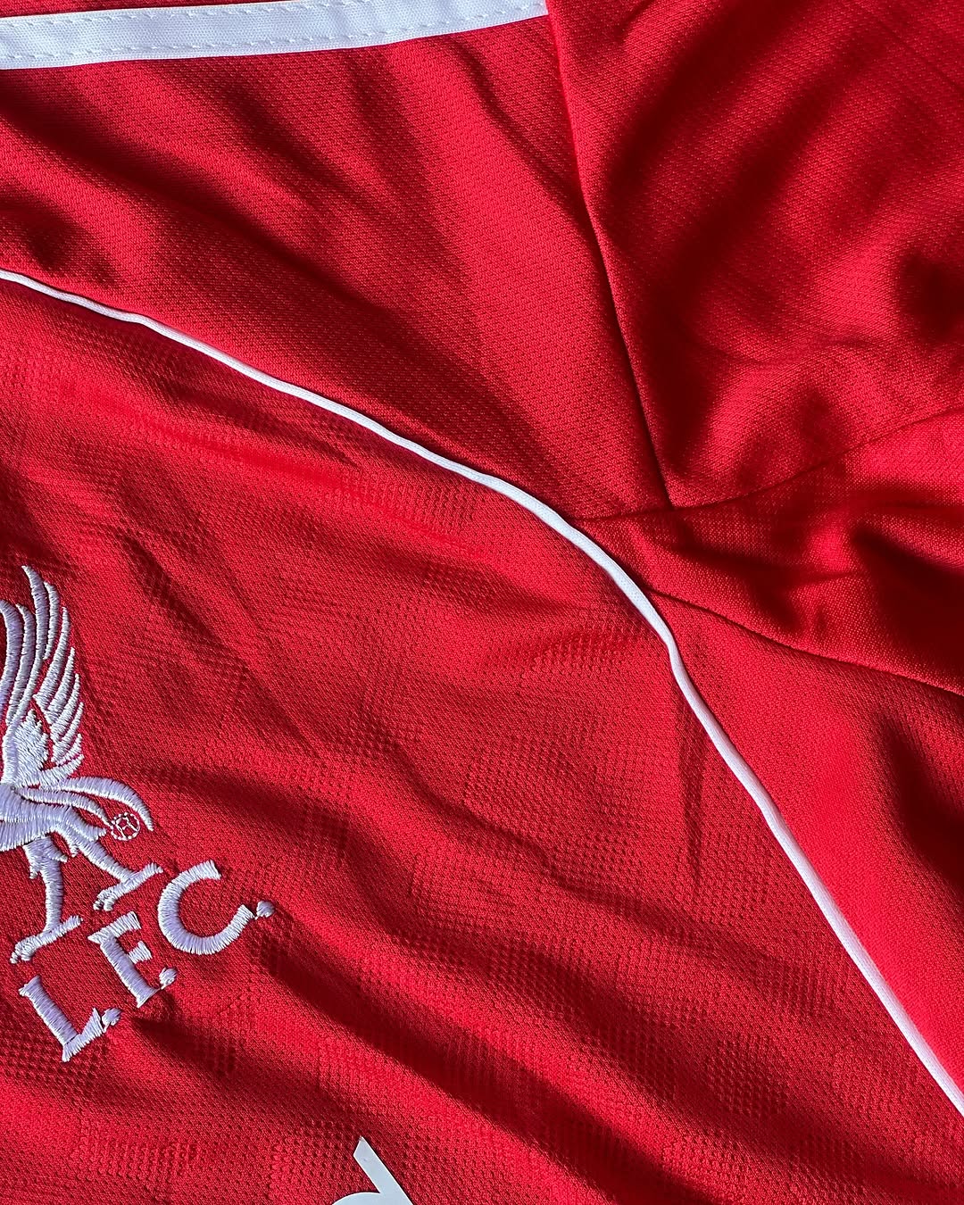 Liverpool 2025-26 Home- Set Version