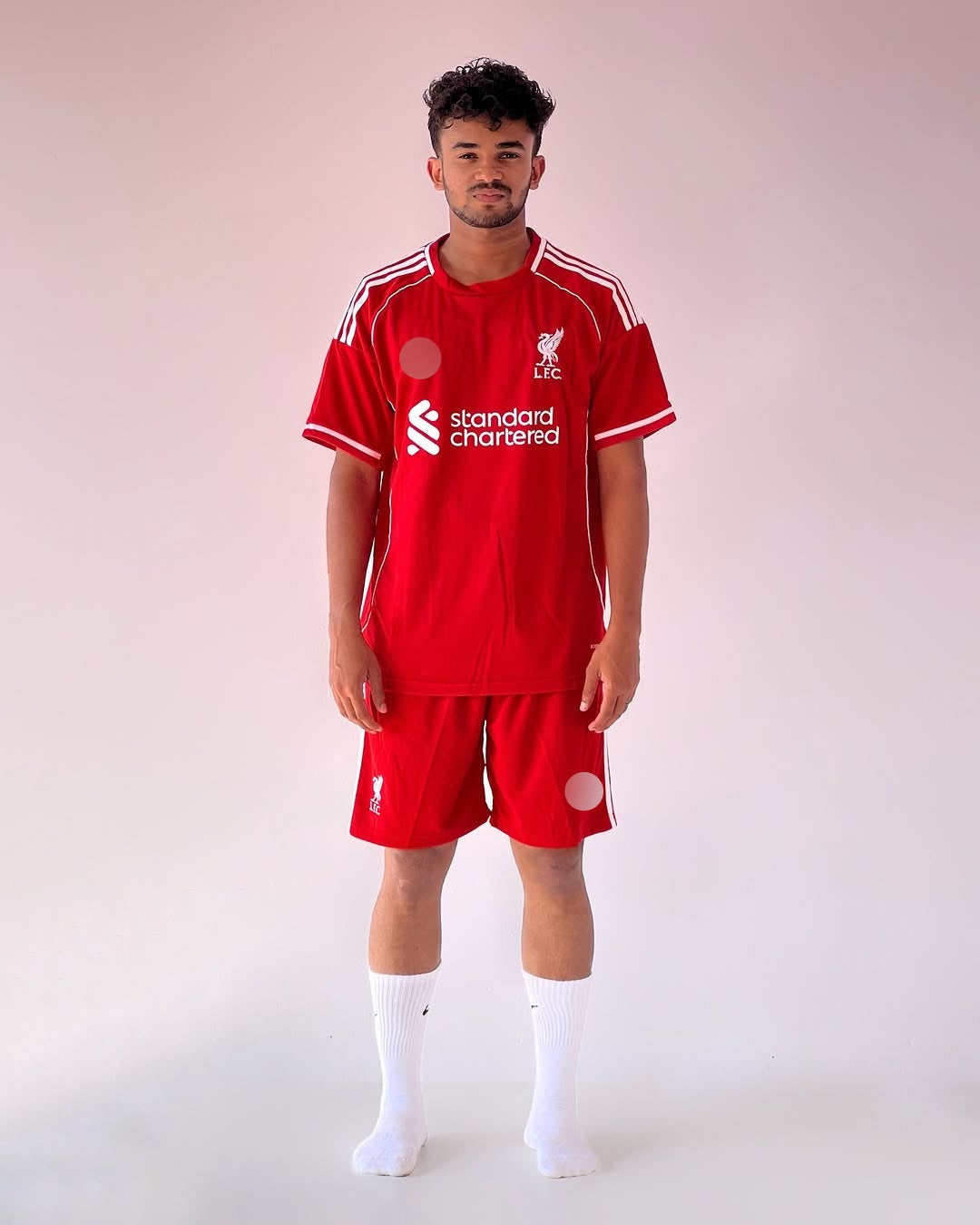 Liverpool 2025-26 Home- Set Version