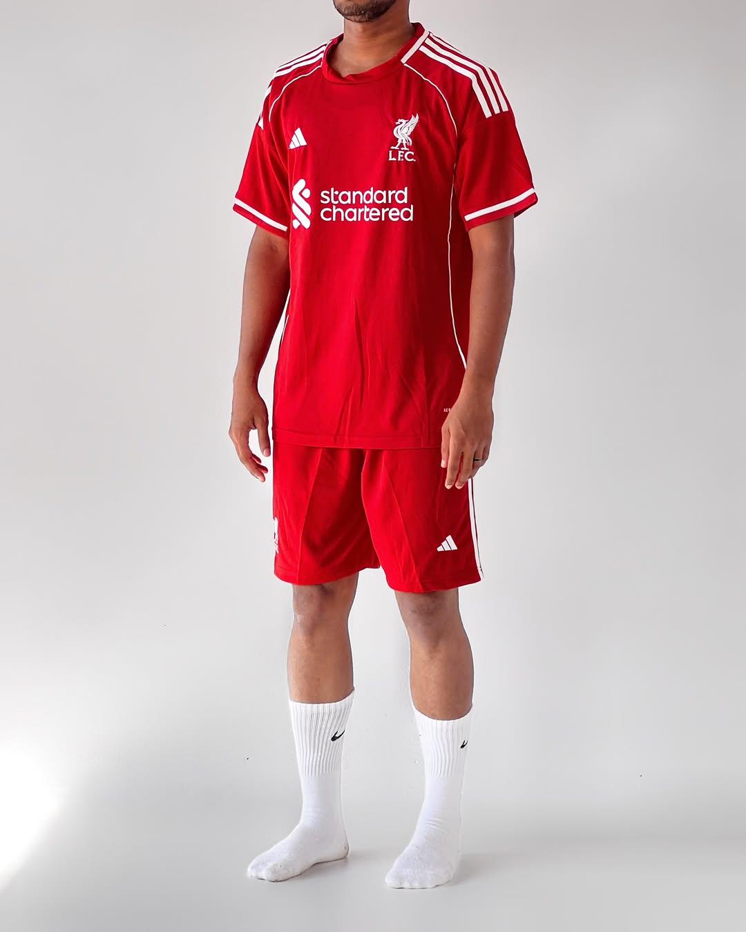 Liverpool 2025-26 Home- Set Version