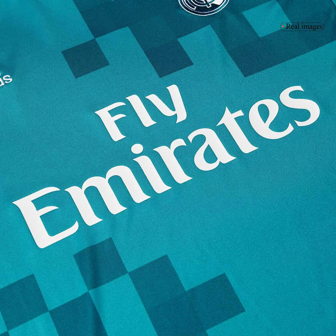 Real Madrid 2017/18 Third Kit - Retro