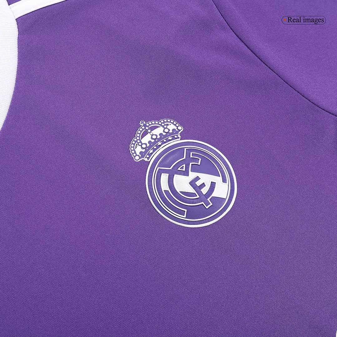 Real Madrid 2016/17 - Retro