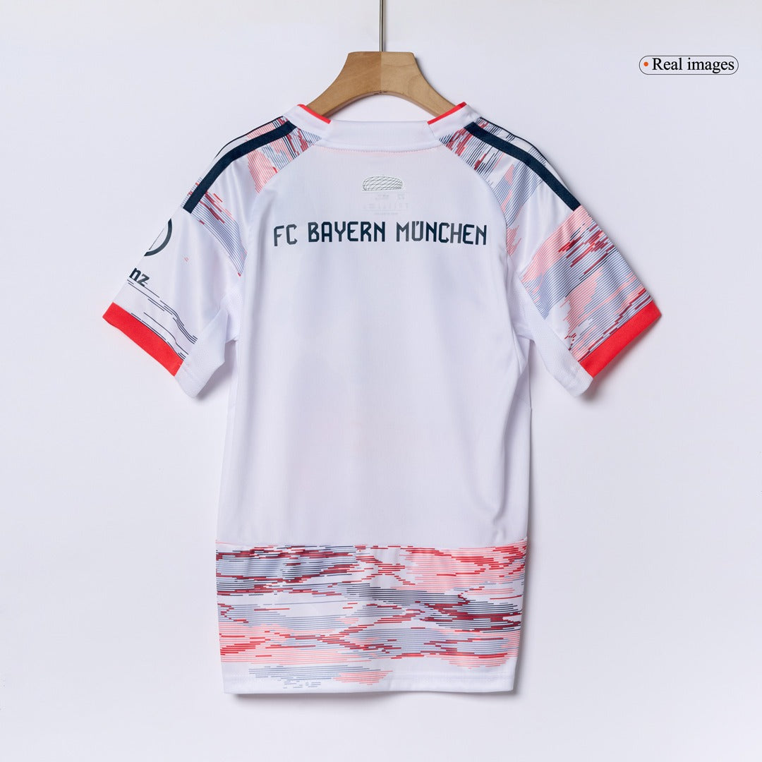 BAYERN MUNICH AWAY KIT 25/26 - SET QUALITY